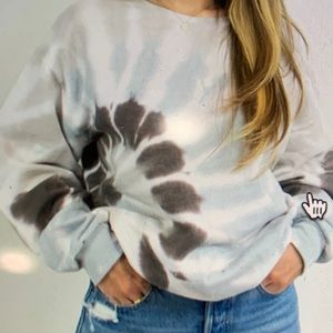 Tie dye M sweatshirt from grey bandit. Worn once